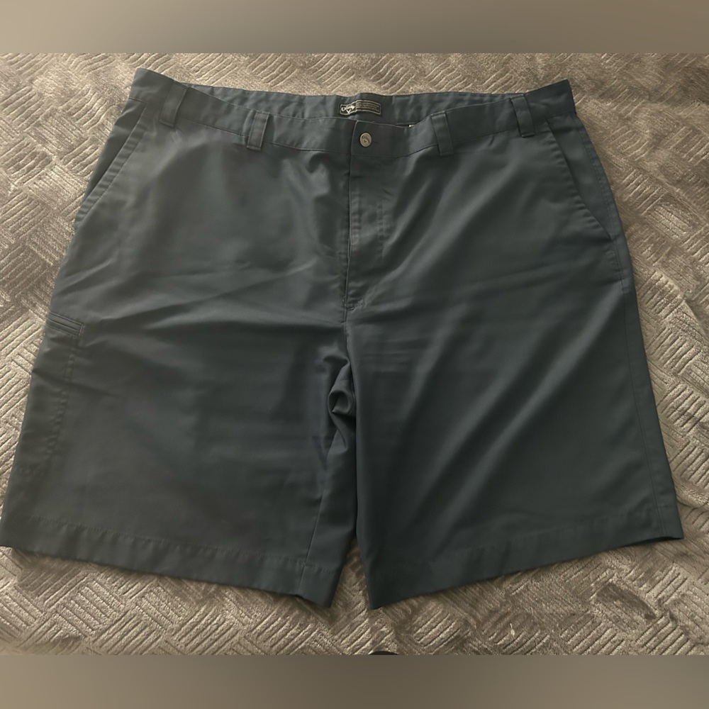 Callaway golf shorts